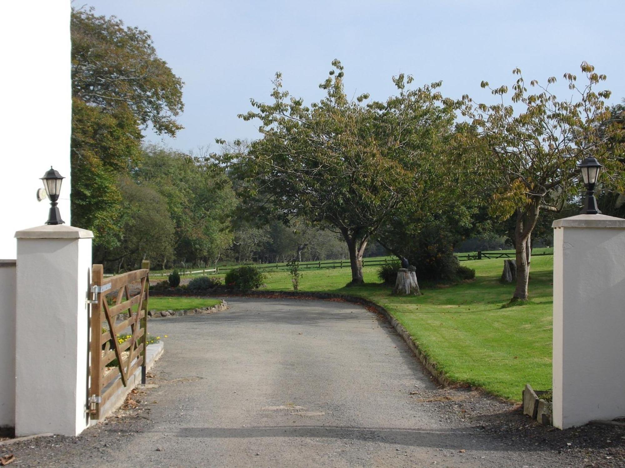 East Hook Farmhouse Guest House Haverfordwest Eksteriør bilde